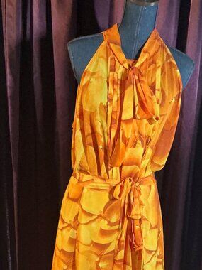 Orange shades beach set Skirt and Top - Size Small but Adjustable NWT